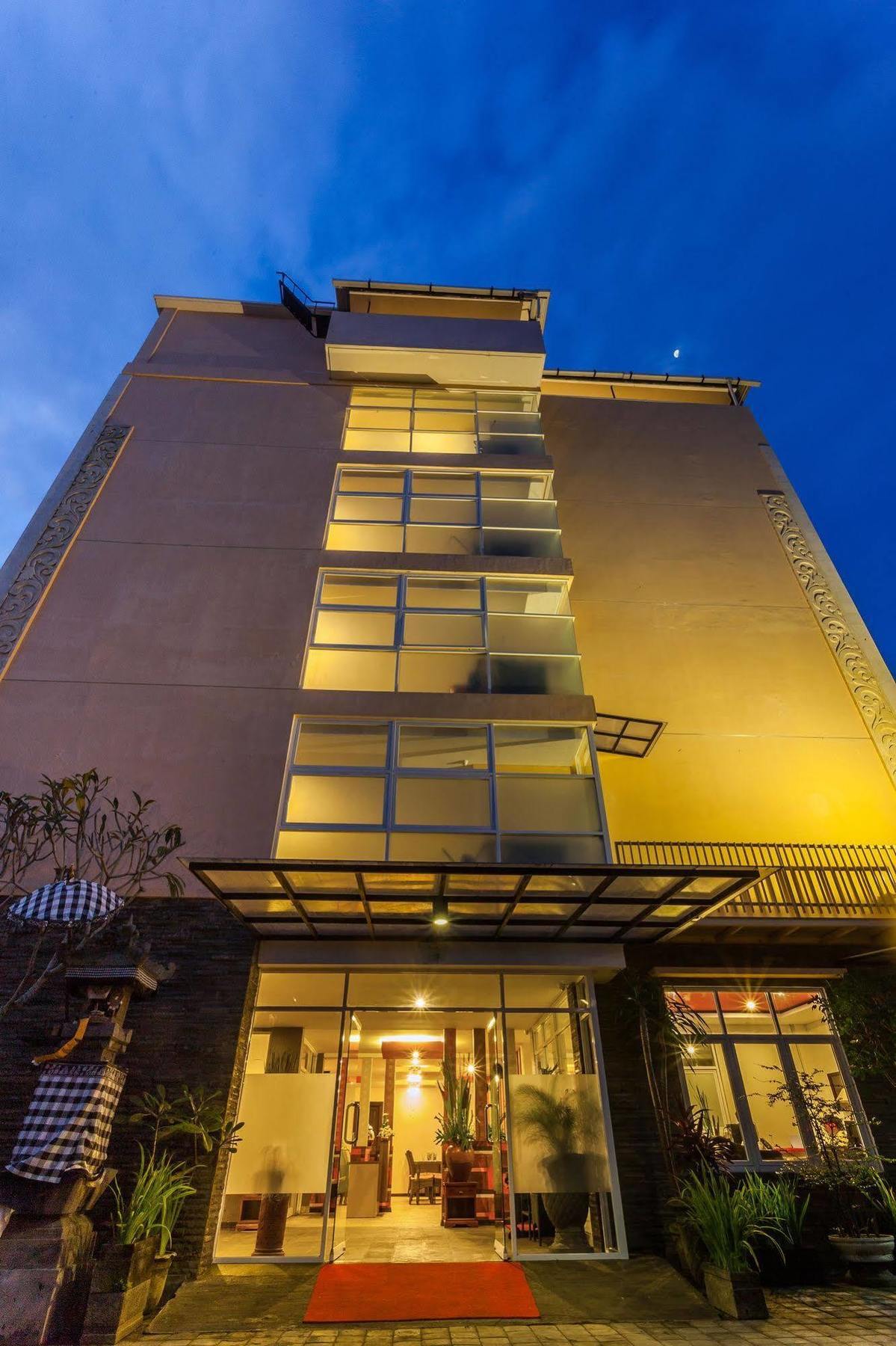 Mahatma Residence Denpasar Exterior foto